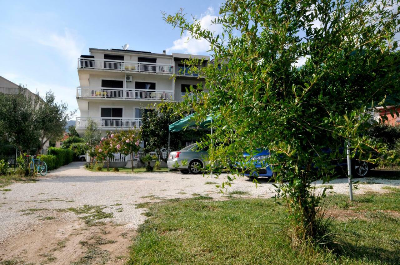 Apartmani Olive 特罗吉尔 外观 照片